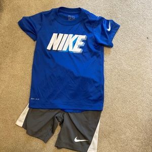 Boys Nike short set